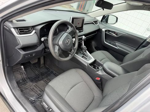 Used 2024 Toyota RAV4 XLE FWD image 2