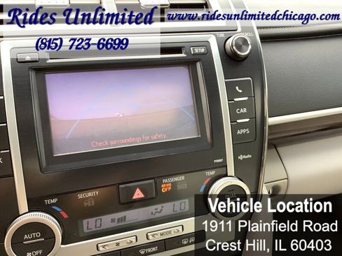 Used 2012 Toyota Camry XLE w/ Leather Pkg FWD image 12