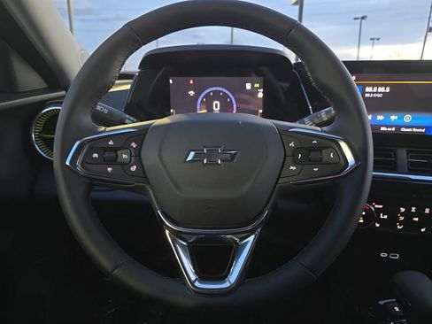 New 2026 Chevrolet Trax ACTIV w/ Driver Confidence Package image 15