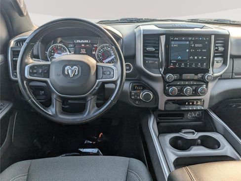 Used 2022 RAM 1500 Big Horn AWD/4WD image 16