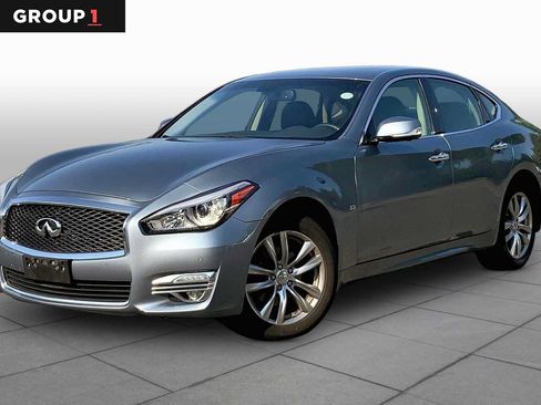 Used 2016 INFINITI Q70 3.7 AWD/4WD image 1