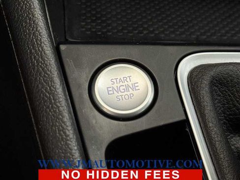 Used 2024 Volkswagen Jetta SE w/ Panoramic Sunroof Package FWD image 44