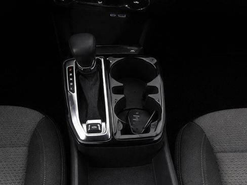 Used 2026 Chevrolet Trax LT FWD image 13