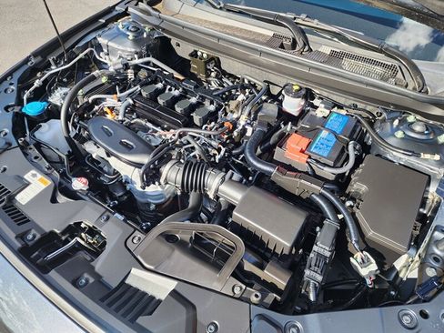 Used 2023 Honda Accord LX image 9