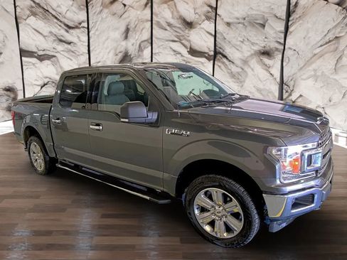 Used 2018 Ford F150 XLT w/ Equipment Group 302A Luxury AWD/4WD image 11