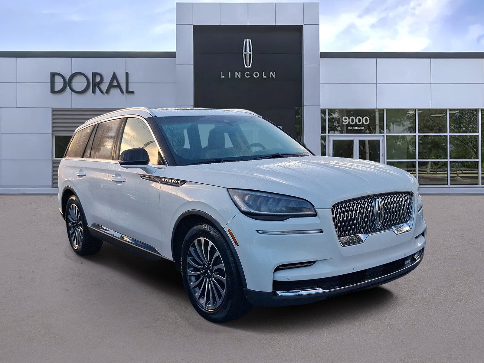 Certified 2022 Lincoln Aviator Reserve w/ Elements Package Plus RWD image 1