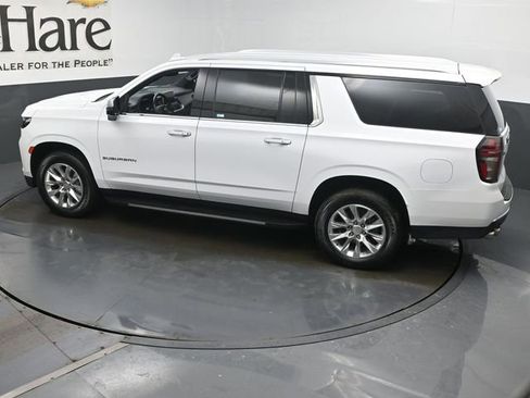 Used 2023 Chevrolet Suburban Premier image 45