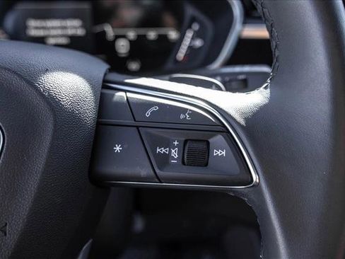 Certified 2025 Audi Q3 2.0T Premium Plus w/ Premium Plus Package image 15