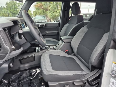 Used 2022 Ford Bronco 4-Door w/ Sasquatch Package AWD/4WD image 22