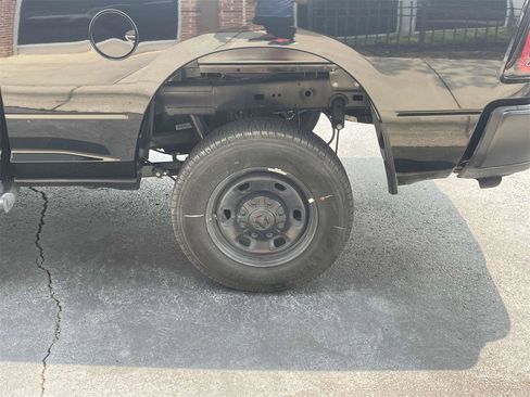 New 2025 RAM 2500 Tradesman image 36