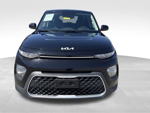 Certified 2022 Kia Soul S FWD image 22