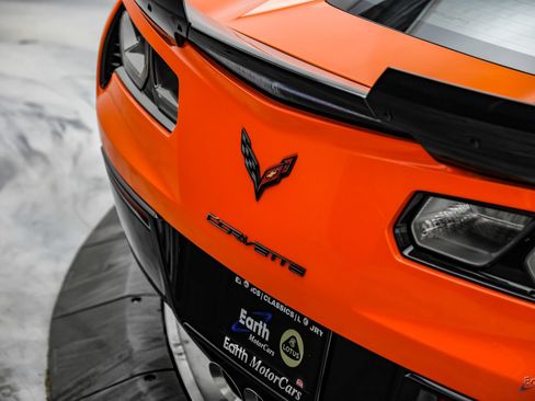 Used 2019 Chevrolet Corvette Z06 RWD image 18