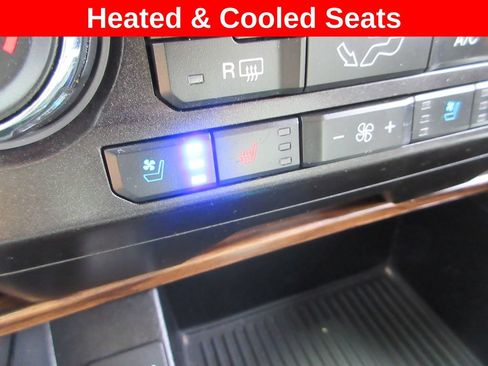 Used 2020 Ford F150 Lariat AWD/4WD image 20