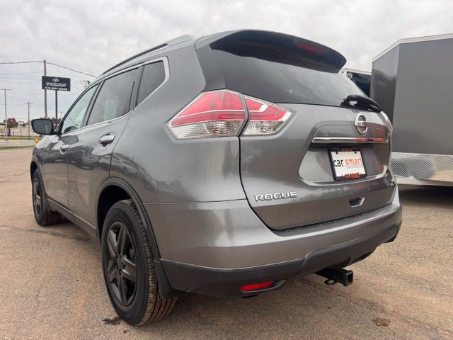 Used 2016 Nissan Rogue S w/ Appearance Package AWD/4WD image 5