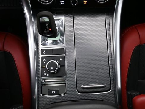 Used 2021 Land Rover Range Rover Sport HST image 20