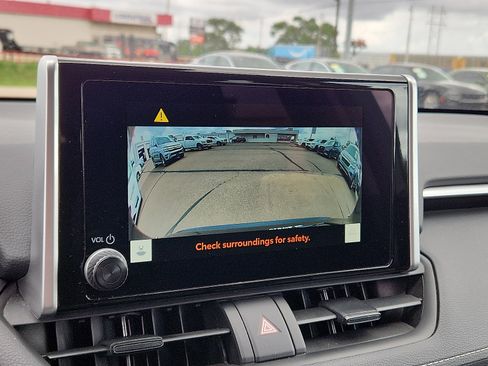 Used 2024 Toyota RAV4 XLE image 14