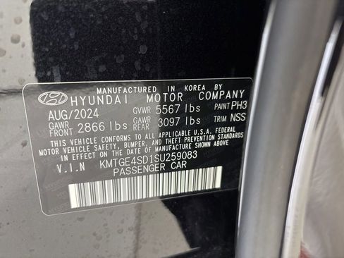 Used 2025 Genesis G80 3.5T Sport AWD/4WD image 10