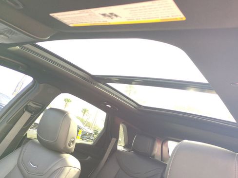 Used 2020 Cadillac XT5 Premium Luxury image 19