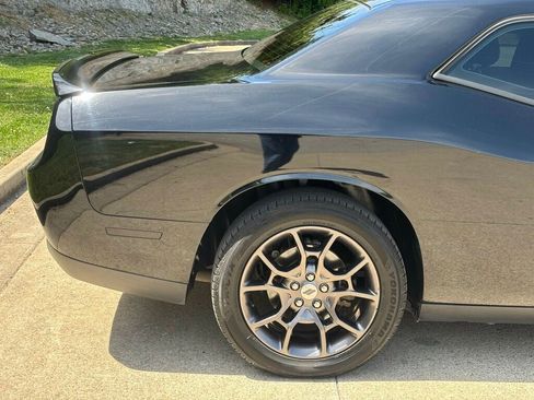 Used 2018 Dodge Challenger GT w/ Technology Group image 34