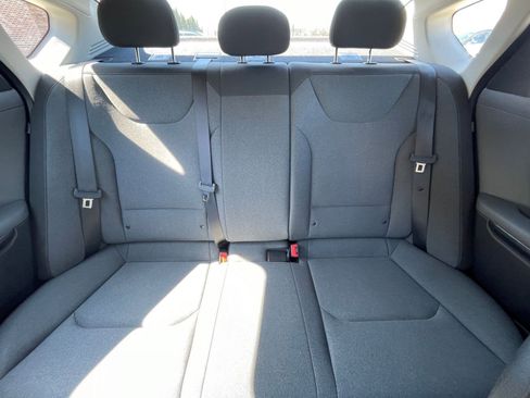 Used 2025 Kia K4 FWD image 37