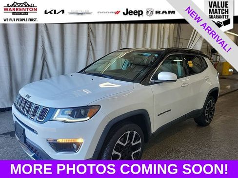 Used 2018 Jeep Compass Limited image 1