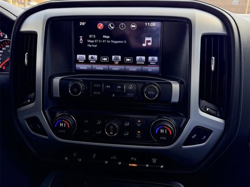 Used 2016 GMC Sierra 2500 SLT w/ Duramax Plus Package image 15