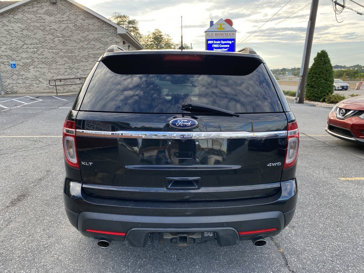 Used 2012 Ford Explorer XLT AWD/4WD image 6