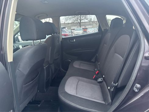 Used 2012 Nissan Rogue SV image 11