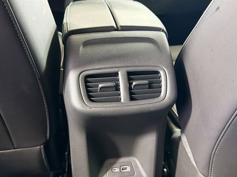 Used 2023 Buick Envision Essence AWD/4WD image 26