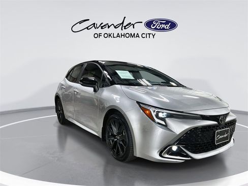 Used 2024 Toyota Corolla XSE image 2