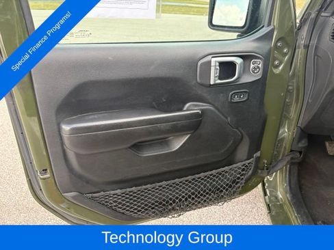 Used 2021 Jeep Wrangler Unlimited Sport AWD/4WD image 11