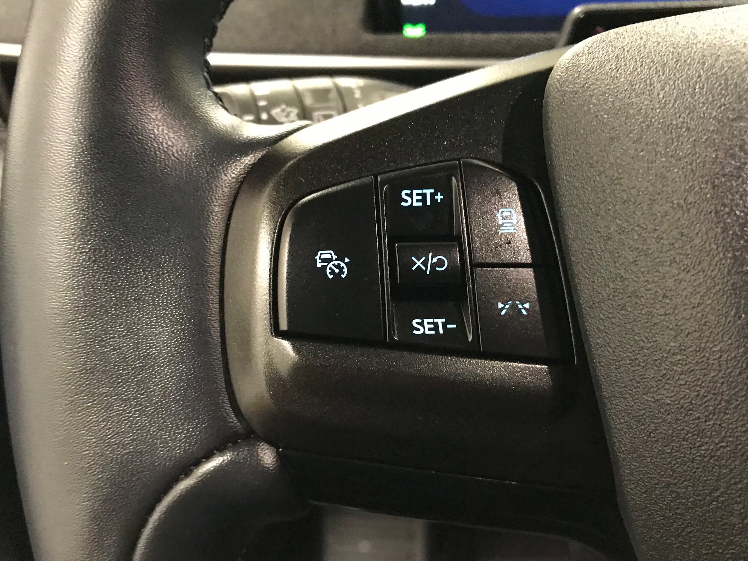 Used 2025 Ford Mustang Mach-E Premium w/ Interior Protection Package AWD/4WD image 20