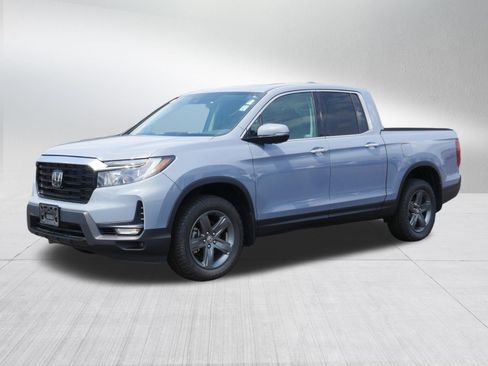 Used 2023 Honda Ridgeline RTL-E image 3