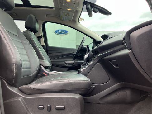 Used 2015 Ford Escape Titanium AWD/4WD image 37