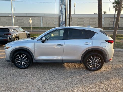 Used 2017 MAZDA CX-5 Grand Touring image 3