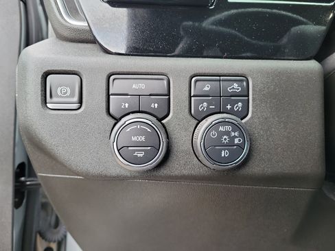 Used 2024 Chevrolet Silverado 1500 RST w/ Convenience Package II image 21