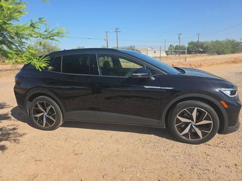 Used 2023 Volkswagen ID.4 Pro S RWD image 2