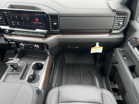 New 2026 GMC Sierra 1500 Elevation w/ Elevation Premium Package image 35