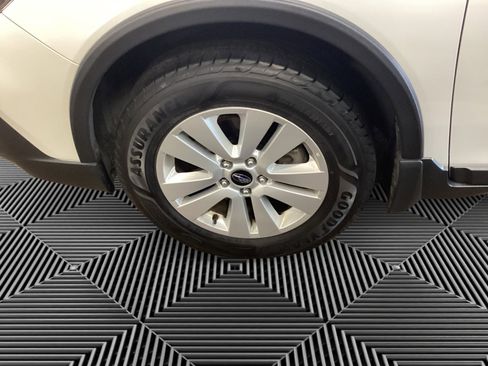 Used 2018 Subaru Outback 2.5i Premium AWD/4WD image 14