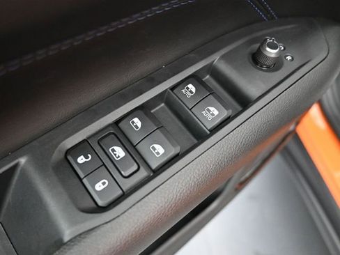 Used 2026 Jeep Compass Latitude AWD/4WD image 12