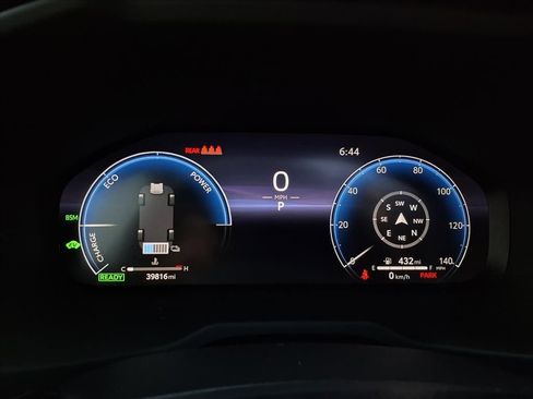 Used 2024 Toyota RAV4 Limited image 18