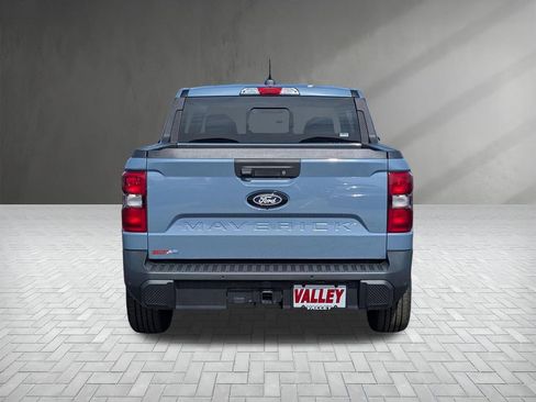 New 2025 Ford Maverick Lariat image 9
