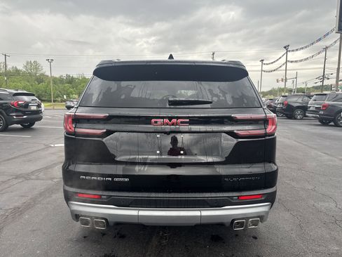New 2025 GMC Acadia Elevation image 4