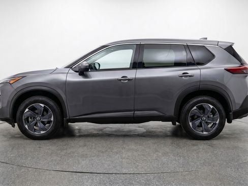 Used 2025 Nissan Rogue SV FWD image 5