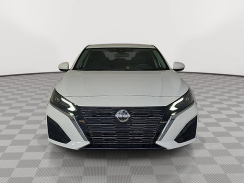 Certified 2023 Nissan Altima 2.5 S FWD image 3