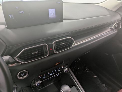 Certified 2023 MAZDA CX-5 Carbon Edition image 10