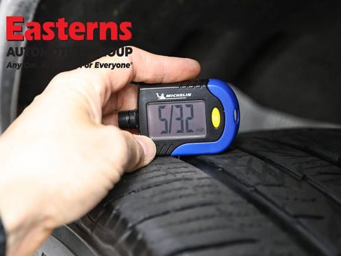 Used 2015 Chevrolet Silverado 1500 LTZ w/ LTZ Plus Package AWD/4WD image 32