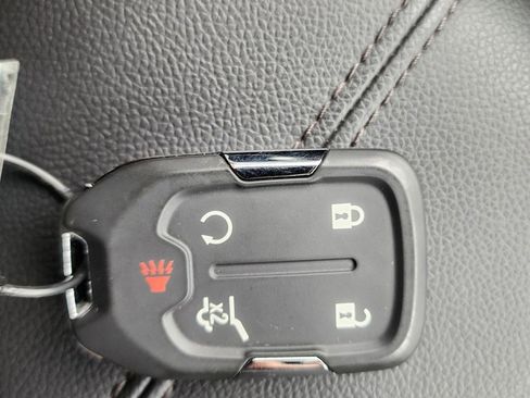 Certified 2023 GMC Terrain SLE w/ Driver Convenience Package image 43