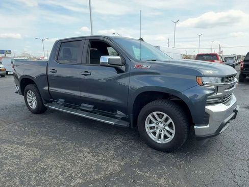 Used 2021 Chevrolet Silverado 1500 LT w/ Diesel Off-Road Package AWD/4WD image 2