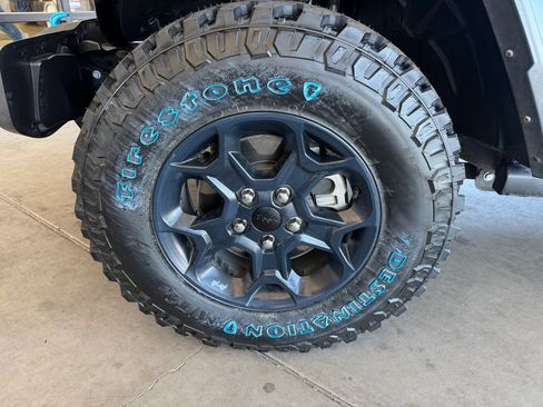 Used 2023 Jeep Wrangler Unlimited AWD/4WD image 60